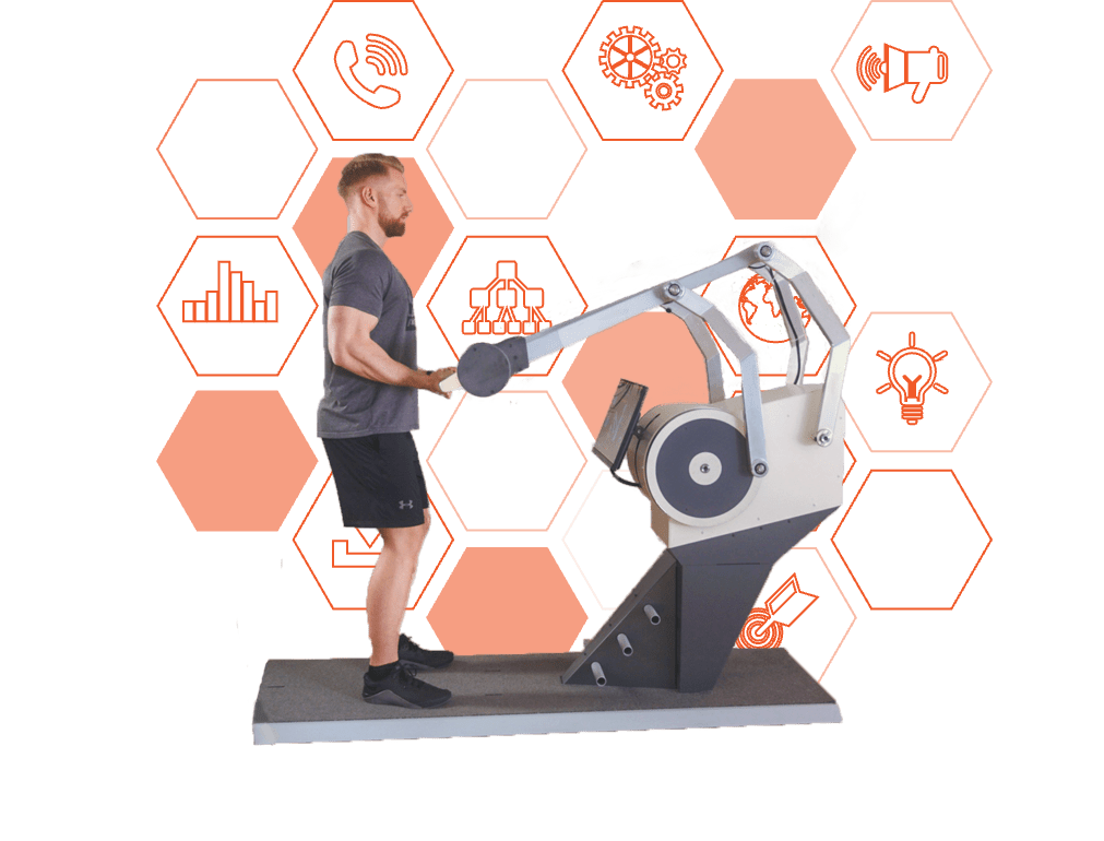 Ein Mann verwendet ein Premium-Fitnessgerät von Sparkfield für Ganzkörper-Krafttraining, umgeben von orangefarbenen Hexagonen mit Symbolen, die für die vielfältigen Trainingsfunktionen und technologischen Features des Geräts stehen.