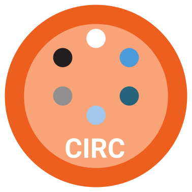 Orangefarbener Button mit dem Wort 'CIRC' für Zirkeltraining, um die Funktion für Zirkeltraining auf einem Premium-Fitnessgerät von Sparkfield darzustellen, symbolisiert durch farbige Punkte, die verschiedene Stationen repräsentieren.